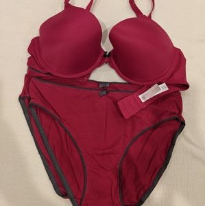 BOGO Gilligan&O'Malley Bra 34D & Bikini M Set